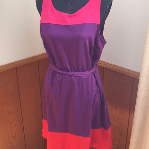 SOLD::: Color block dress - Picture 1 of 5
